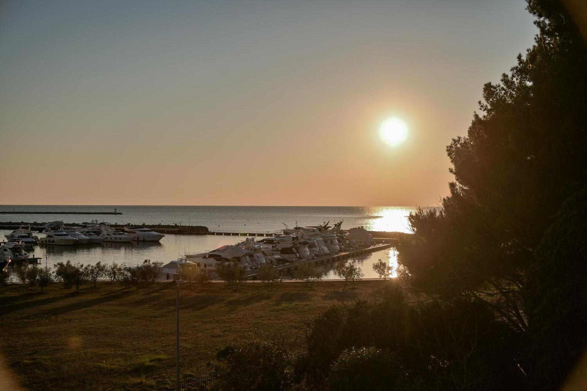 Palazzo Rainis Hotel & Spa - Small Luxury Hotel - Adults Only Novigrad Istria Εξωτερικό φωτογραφία